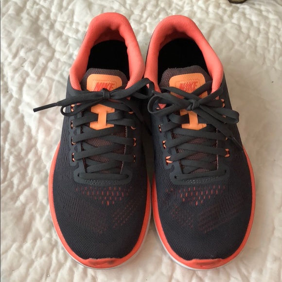 Nike Flex 2016 RN Running Shoes- DkGrey/Gry/Mngo - Picture 2 of 4